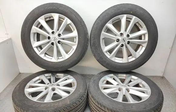 Nissan Qashqai R17 alloy rim 4EA1A