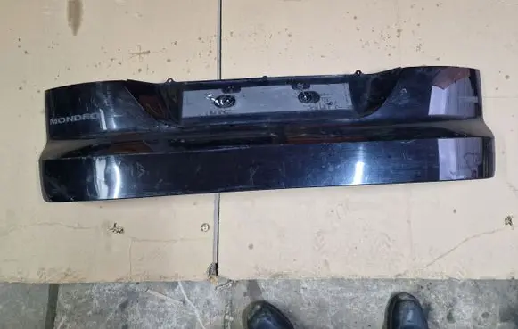 Ford Mondeo MK IV Tailgate trim BS71N423A40AOE