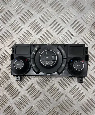 Peugeot 5008 Climate control unit 96738323XT