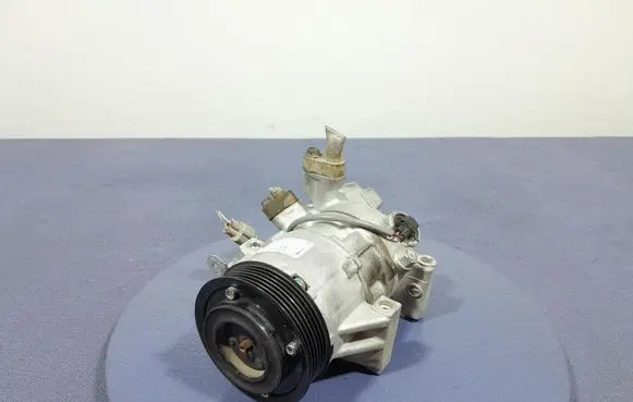 Toyota Yaris Air conditioning (A/C) compressor (pump) CS20480