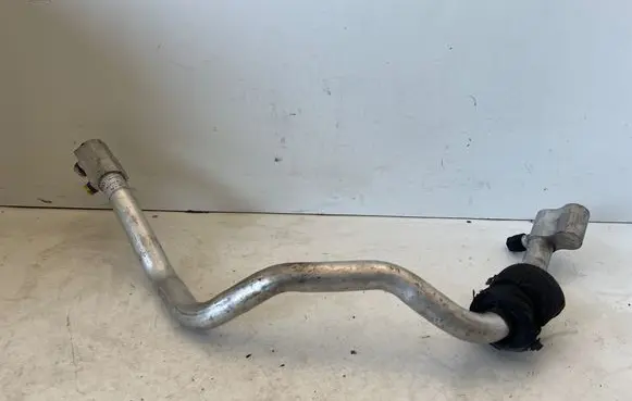 Audi A4 S4 B8 8K Air conditioning (A/C) pipe/hose 8K2260712A