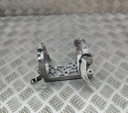 Volvo XC40 Other engine bay part 32208553