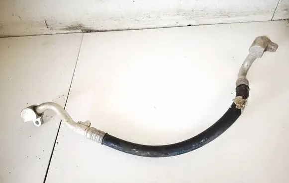 Ford Focus Air conditioning (A/C) pipe/hose