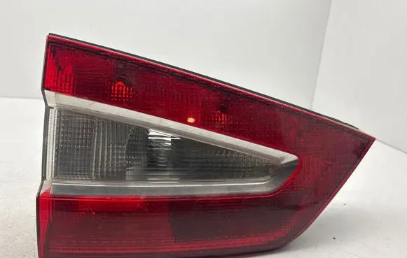 Ford Galaxy Tailgate rear/tail lights 2TZ00923401 18122007 6M2113A603EB