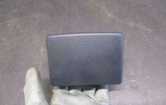 Mazda 3 I Car ashtray 