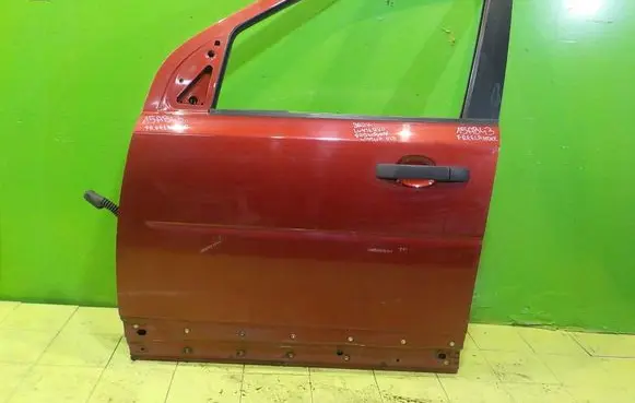 Land Rover Freelander 2 - LR2 Front door PRZOD LEWE