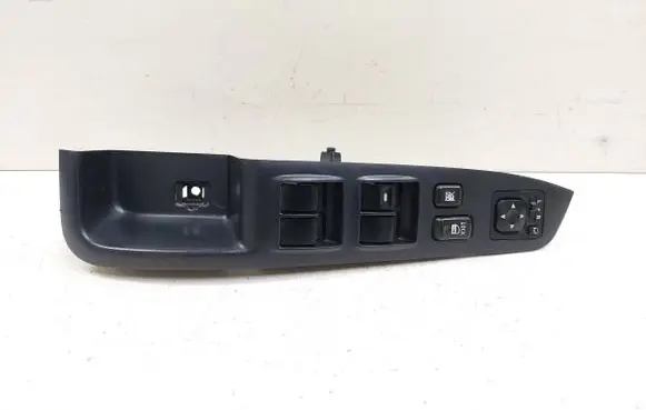 Citroen C-Crosser Electric window control switch C8DD601M 8608A060 183569