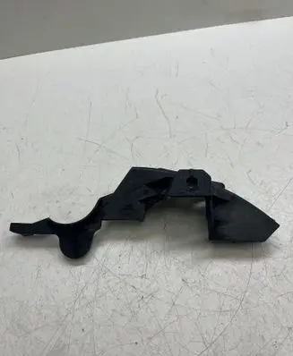 Ford Focus Other engine bay part 3M5Q60046G