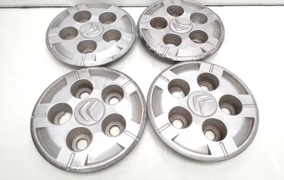 Citroen Relay III Non-original wheel cap 