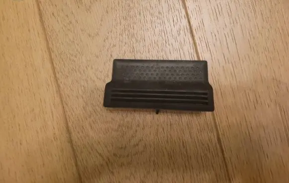 Volkswagen Scirocco Panel drawer/shelf pad 1K0863328A