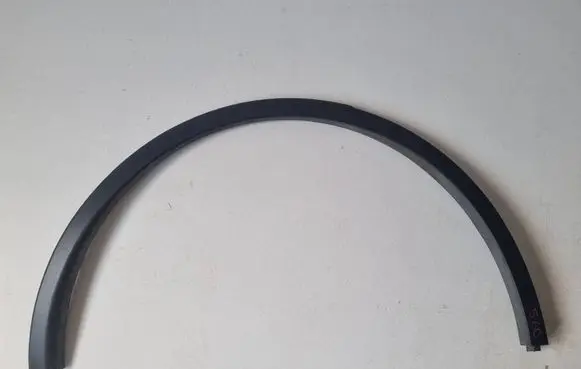 Tesla Model Y Rear arch trim 165869400A
