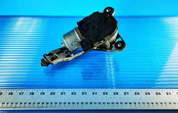 Ford Focus Wiper motor 97025340 BM5117K484A