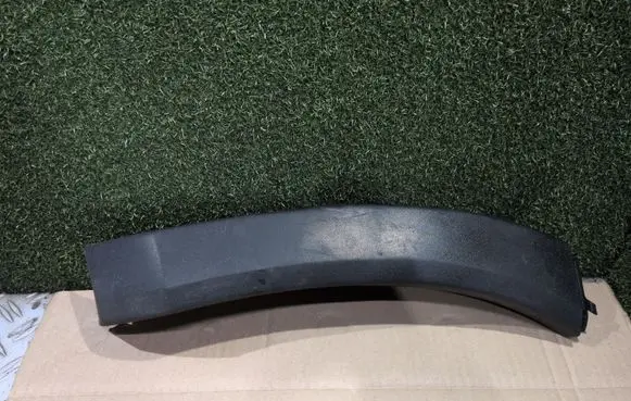 Mazda MX-5 NB Miata Rear arch trim 31448944 31448947