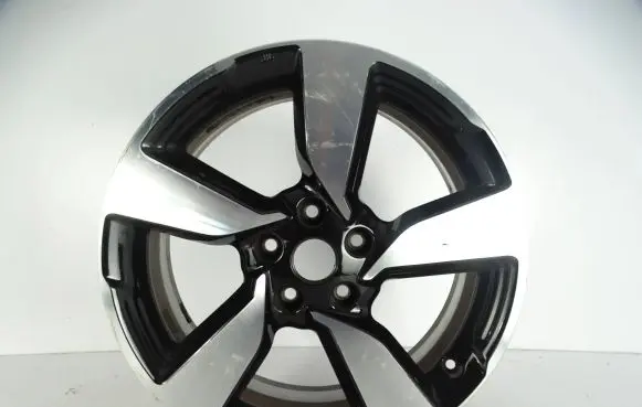 Nissan Qashqai Original wheel cap N64801