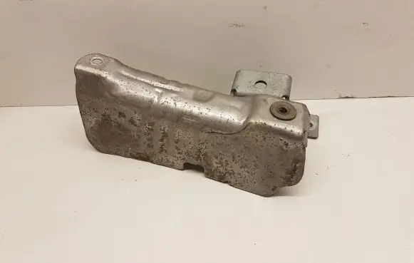 Mercedes-Benz C W205 Heat shield in engine bay A6511420021