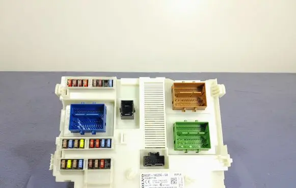 Volvo V60 Fuse box set 31343677