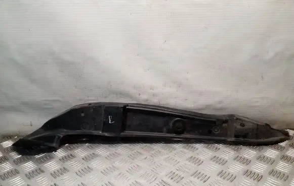 Audi Q5 SQ5 Fender end trim 8R0821111C