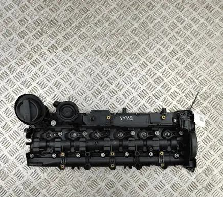 BMW X6 E71 Rocker cam cover 7818249 7800309
