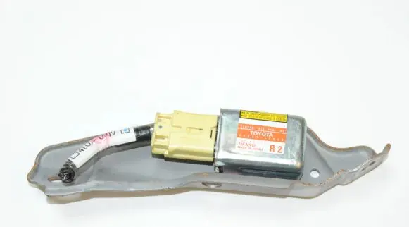 Lexus GS 300 350 430 450H Airbag deployment crash/impact sensor 8983330020