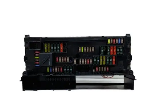 BMW 5 F10 F11 Fuse module 9252815 925281501