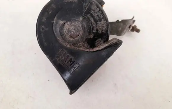 BMW 3 E90 E91 Horn signal E355306 E30055306