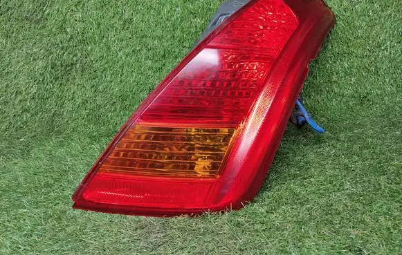 Nissan Murano Z50 Rear/tail lights 22063779