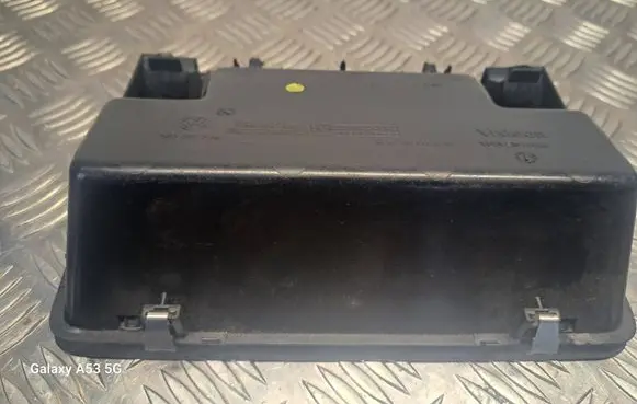 Volkswagen Caddy Glove box 2K0858329
