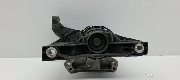 Engine mount bracket