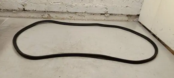 Audi A3 8Y Trunk rubber seal (body) 8y4827705d