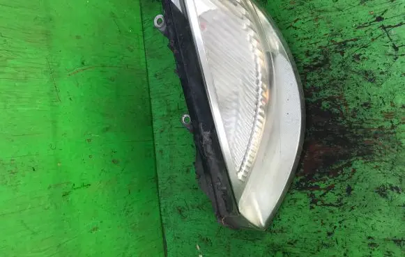 Renault Scenic II - Grand scenic II Headlight/headlamp