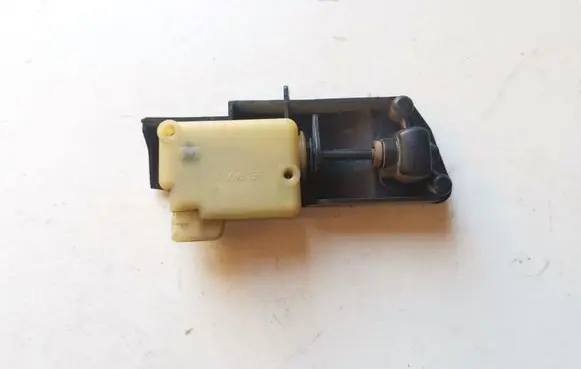 Fuel tank cap lock motor
