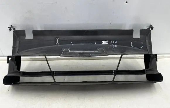 BMW 1 F20 F21 Radiator trim 7255414
