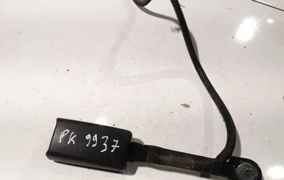 KIA Sorento Front seatbelt buckle
