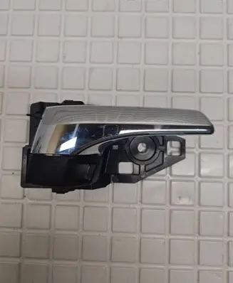 Toyota RAV 4 (XA50) Front door interior handle 6927333060