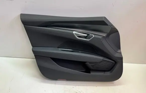 Audi E-tron GT Front door card panel trim 4J3867105 4J3868017 4J3867117