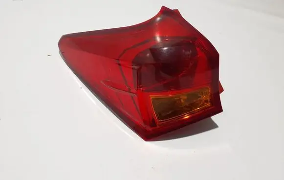Toyota Auris E180 Rear/tail lights 8156102710