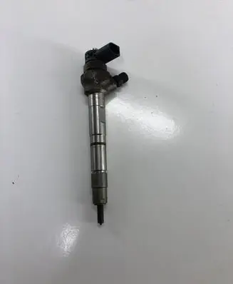 Audi A6 S6 C7 4G Fuel injector 0445110471 04L130277AE 0445110