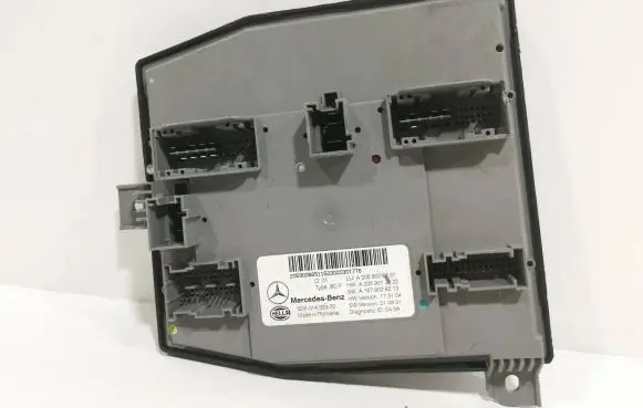 Mercedes-Benz C W205 Other control units/modules A2059006651