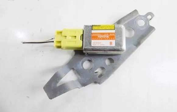 Lexus GS 300 350 430 450H Airbag deployment crash/impact sensor 8986030130