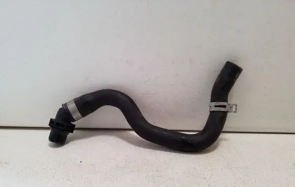 Volvo XC60 Engine coolant pipe/hose 32252516