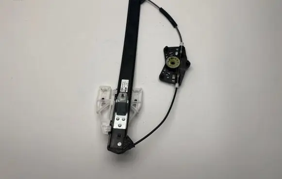 Audi Q2 - Rear door window regulator with motor 81A839461