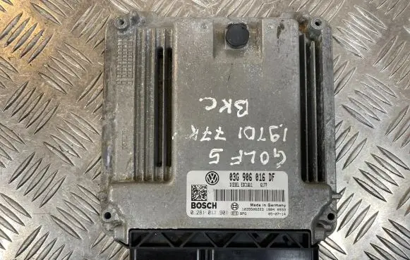 Volkswagen Golf V Engine control unit/module 03G906016DF 1039S06223 0281011901