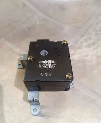 KIA Opirus Air flap motor/actuator D267ggxaa