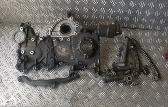 Toyota Corolla Verso AR10 Timing chain cover
