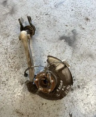 Land Rover Evoque I Front wheel hub BJ323A052