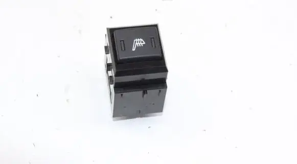 Land Rover Range Rover Sport L320 Seat heating switch YUF500120PVJ
