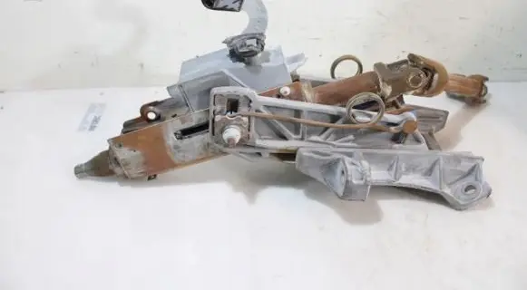 Steering wheel axle set
