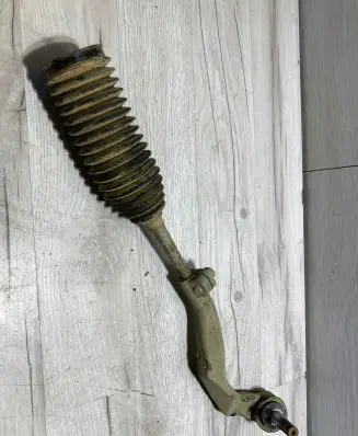 BMW X2 F39 Steering tie rod end 6853642