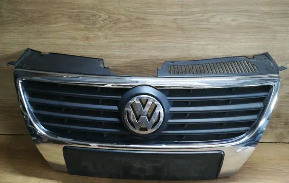 Volkswagen PASSAT B6 Front grill 3C0853651B