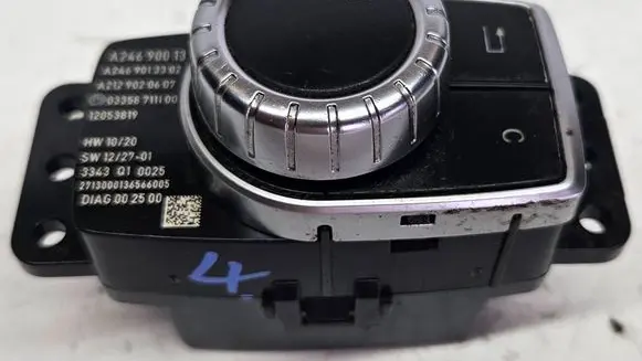 Mercedes-Benz A W176 Multifunctional control switch/knob 2469001309 A2469013302 033587111